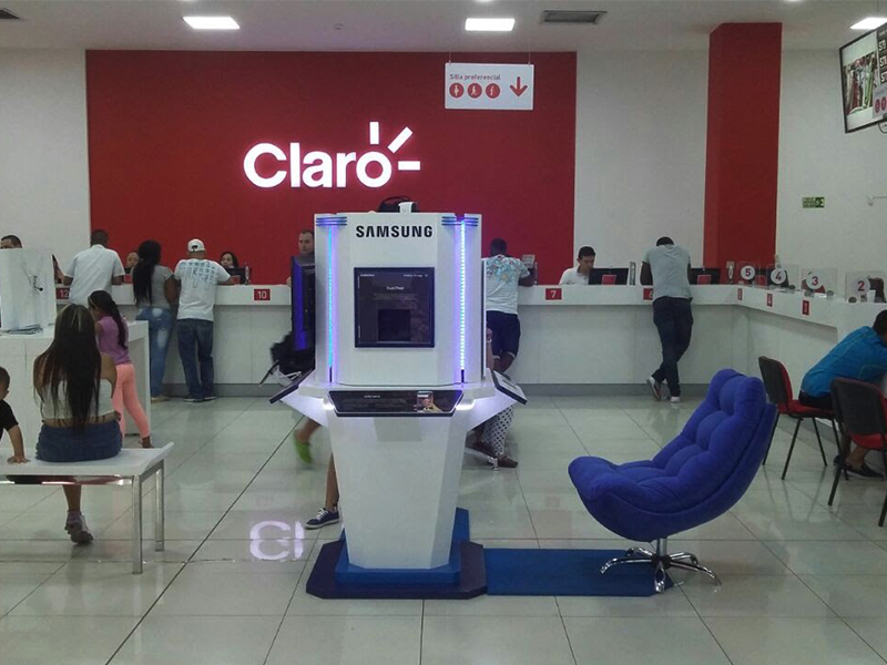 exhibidor lanzamiento samsung s7 claro
